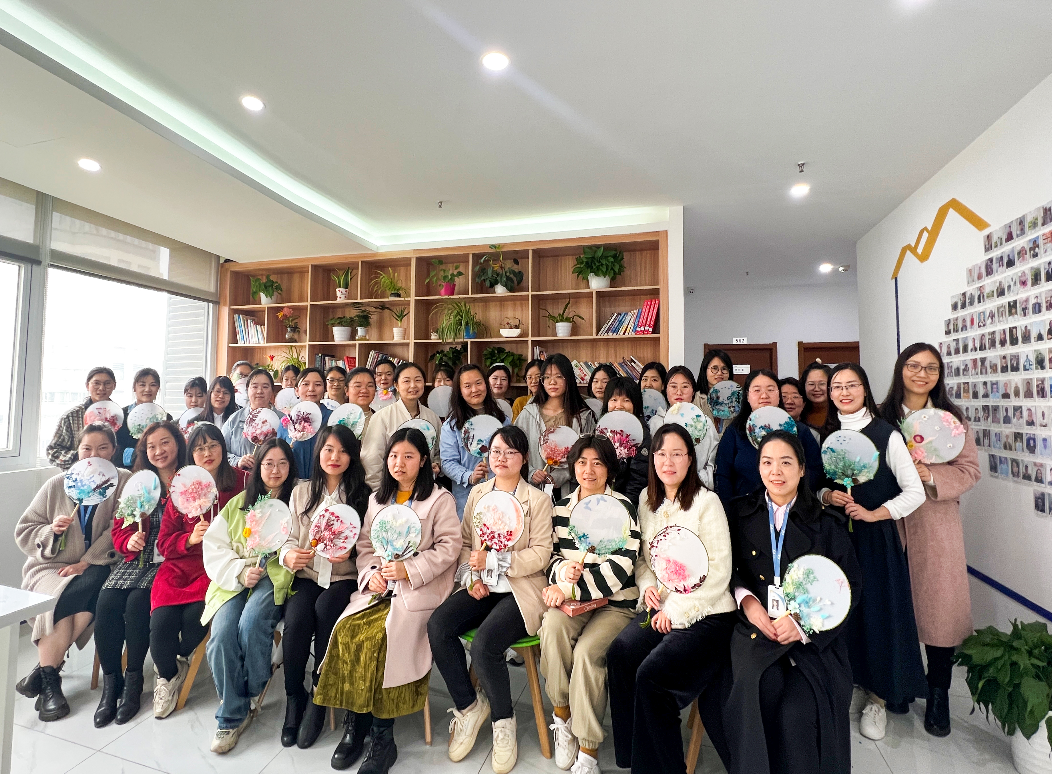 致敬“她”力量 | 愿開目女神卓然而立，自成光芒