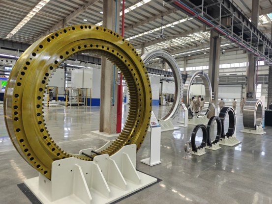 用“拳頭產(chǎn)品”夯實制造業(yè)基礎鼓勁賦能